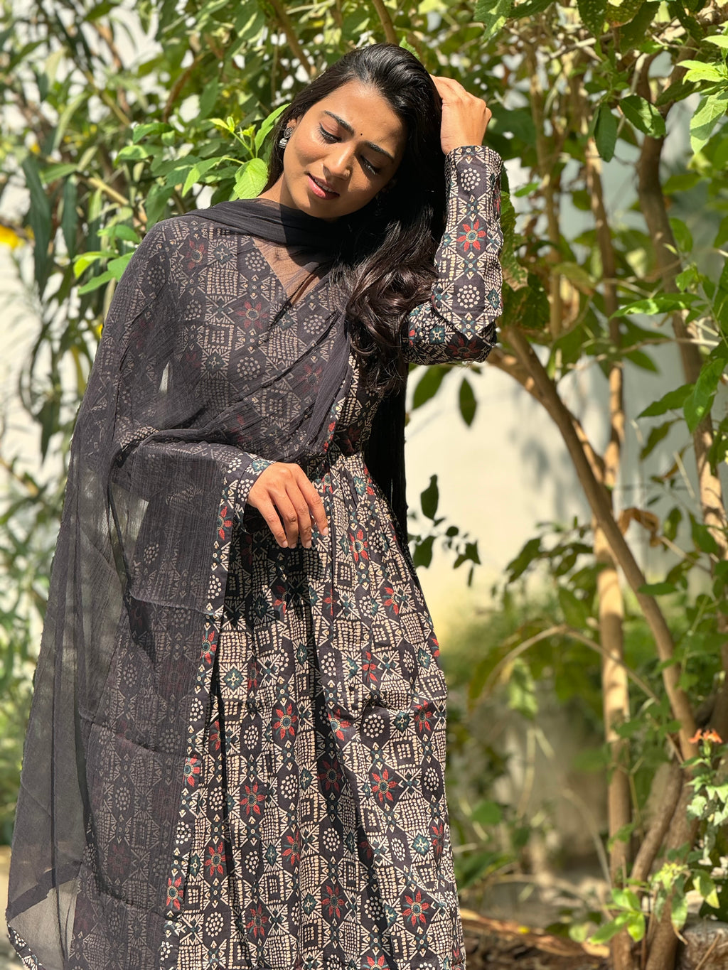 Dhwali Cotton Suit Set