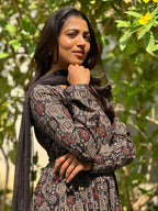 Dhwali Cotton Suit Set