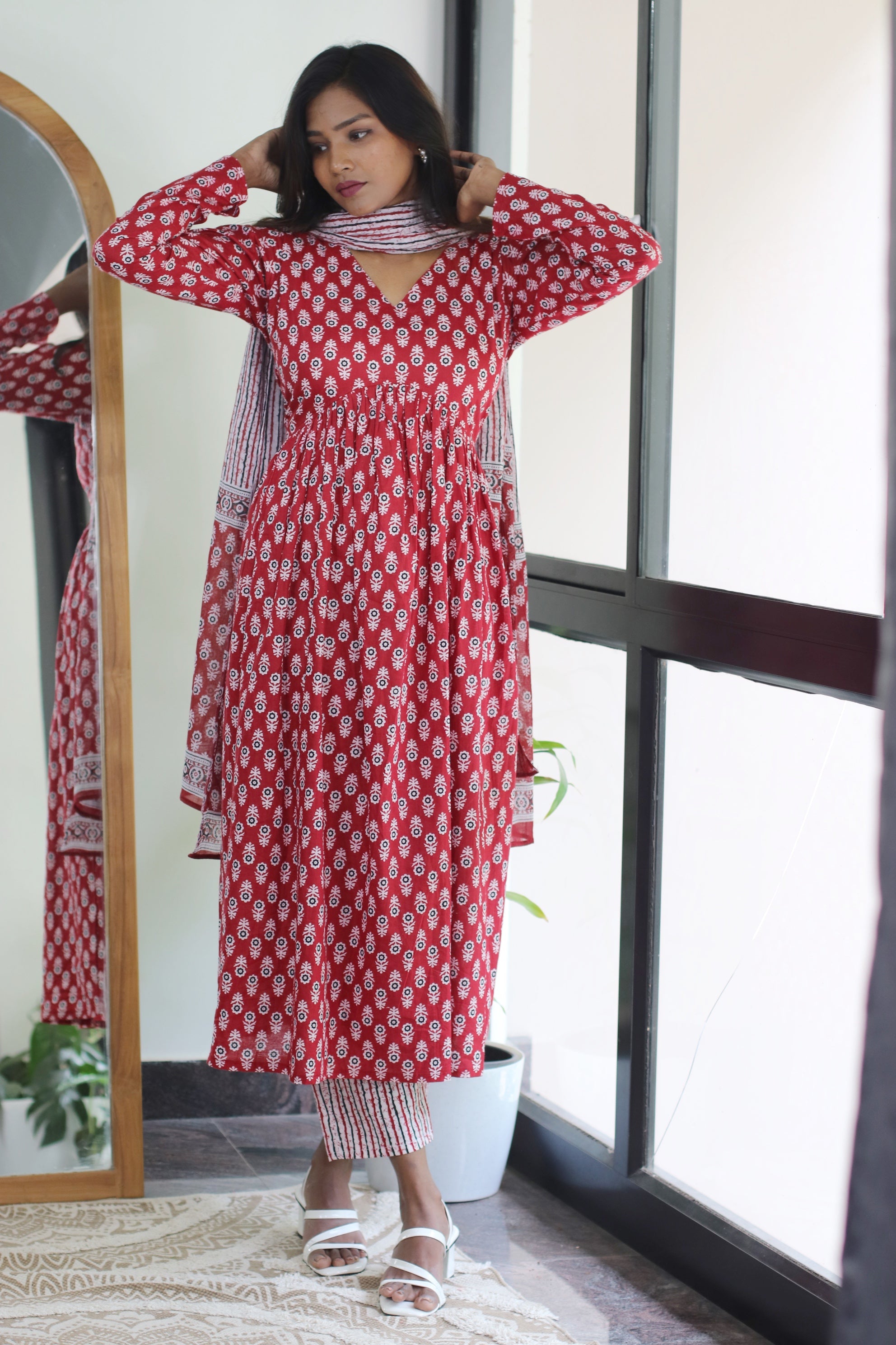 Sharu Cotton Suit Set