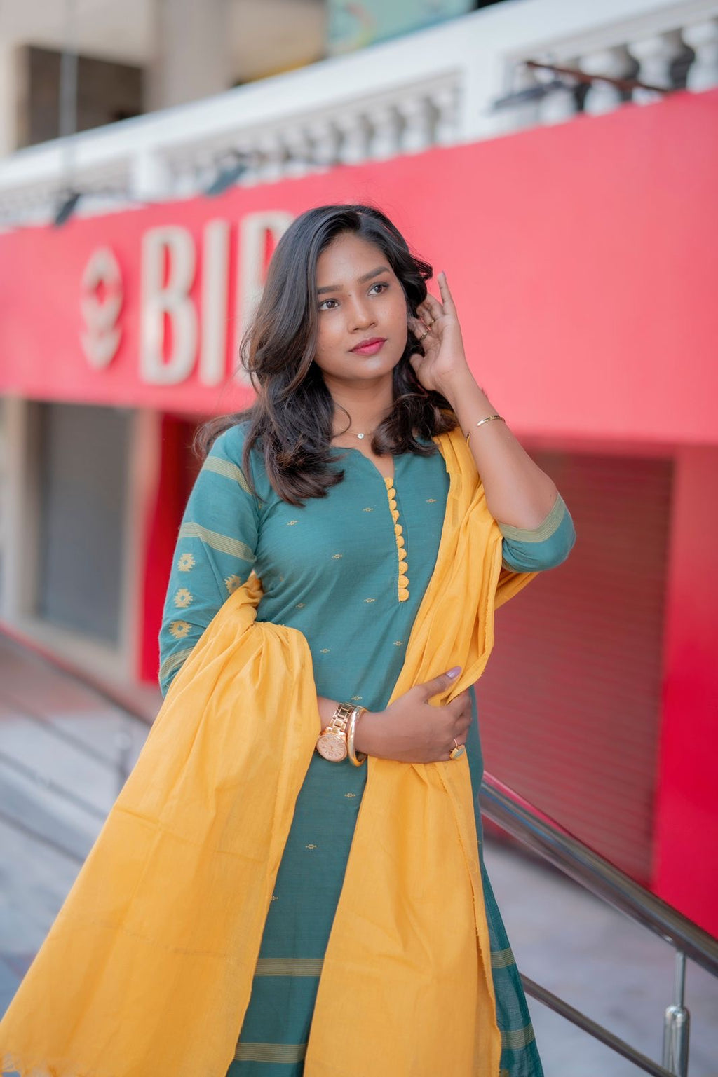 Meeksha Cotton Suit Set