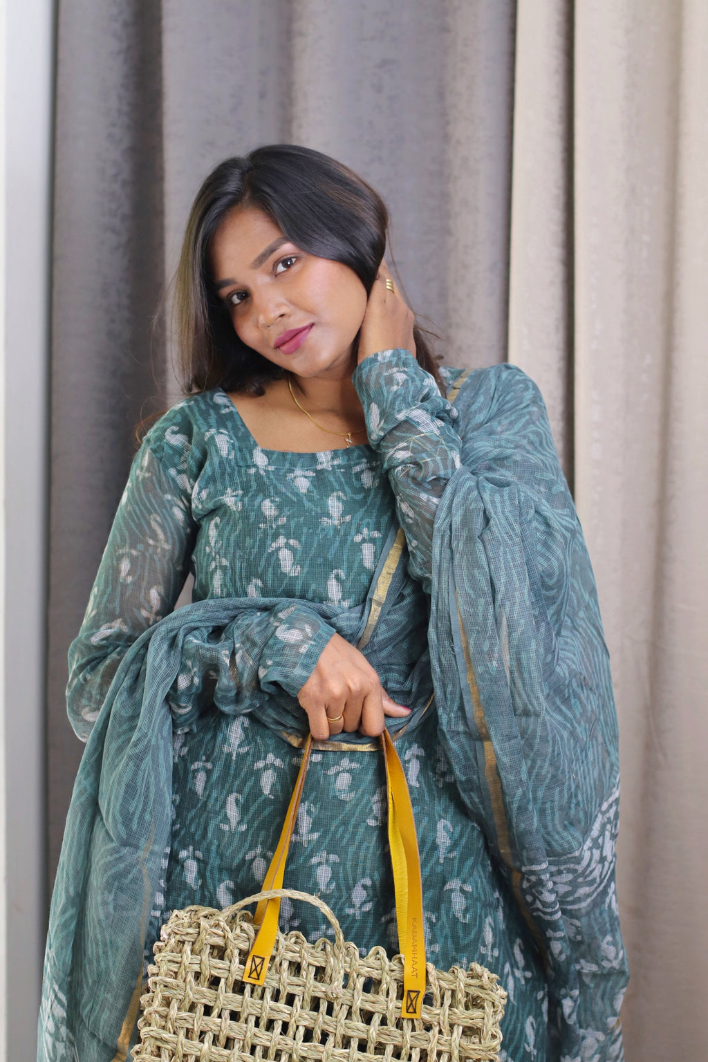 Yamini Kota Doria Suit Set