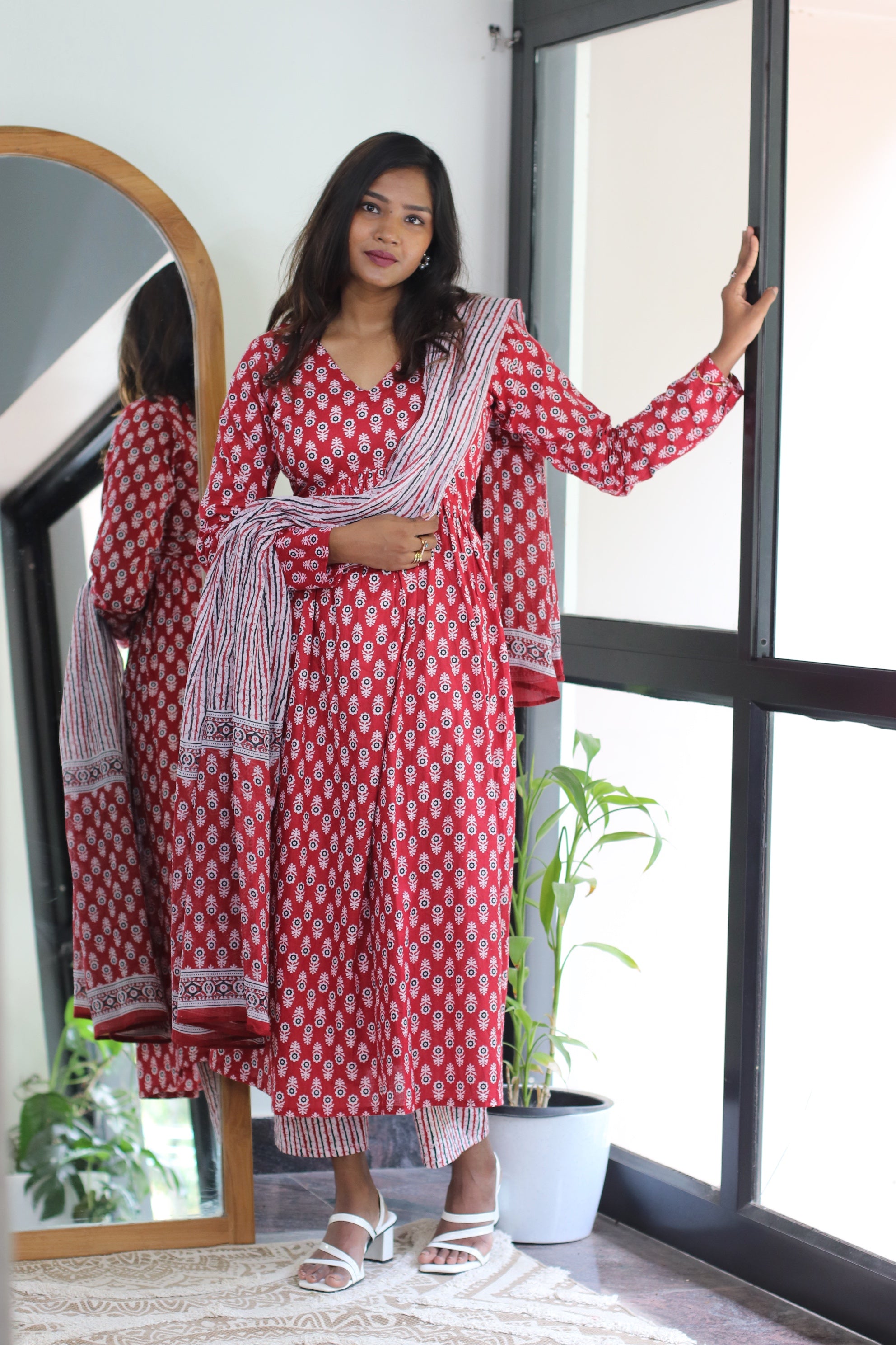 Sharu Cotton Suit Set