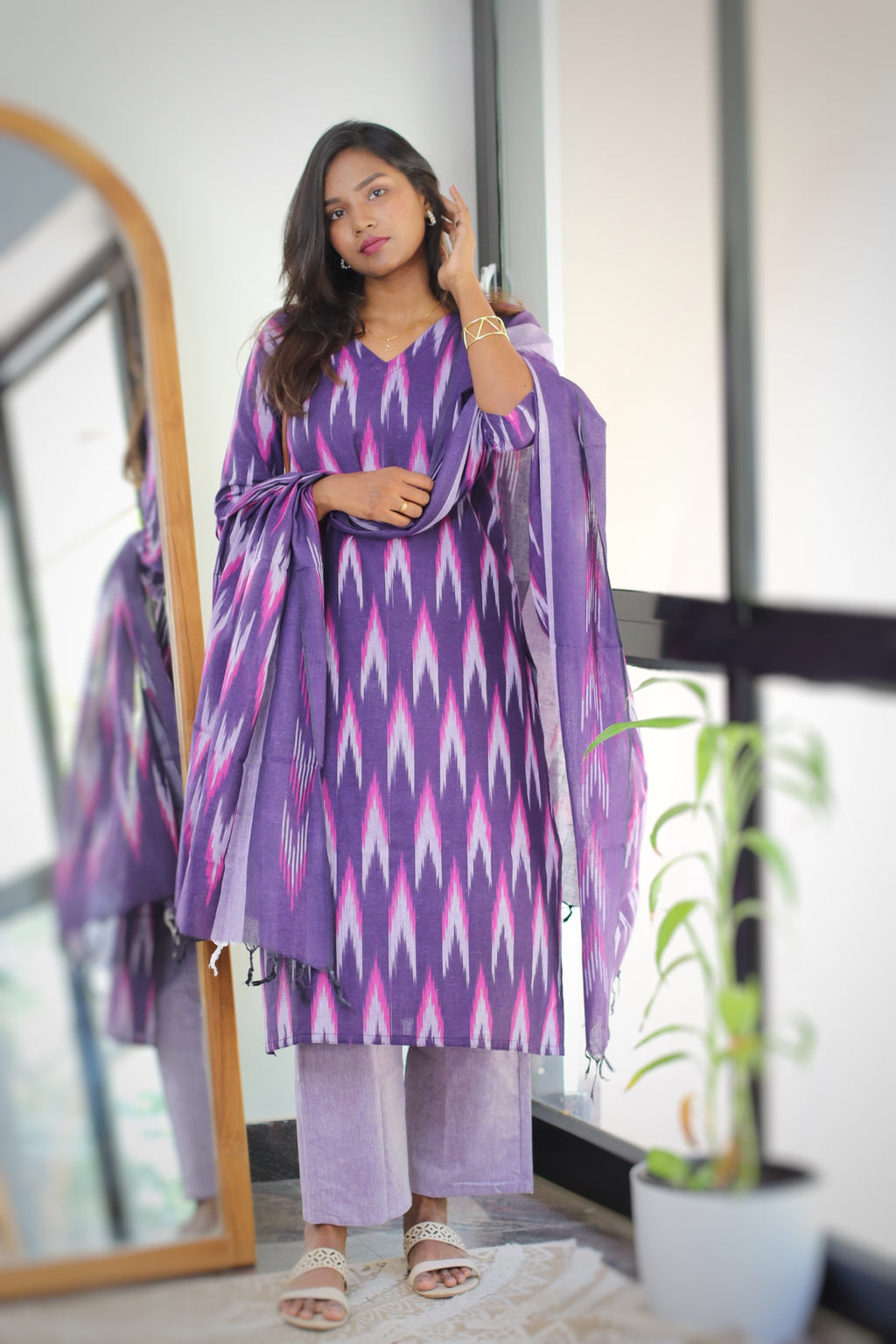 Nihara Cotton Suit Set