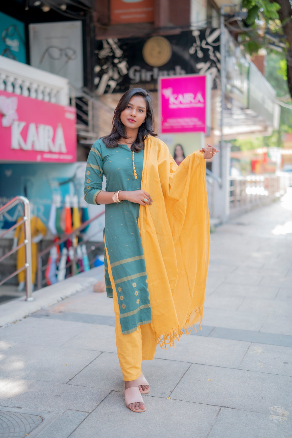 Meeksha Cotton Suit Set