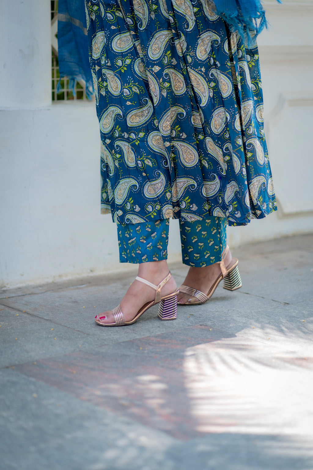 Theepthi Cotton Suit Set