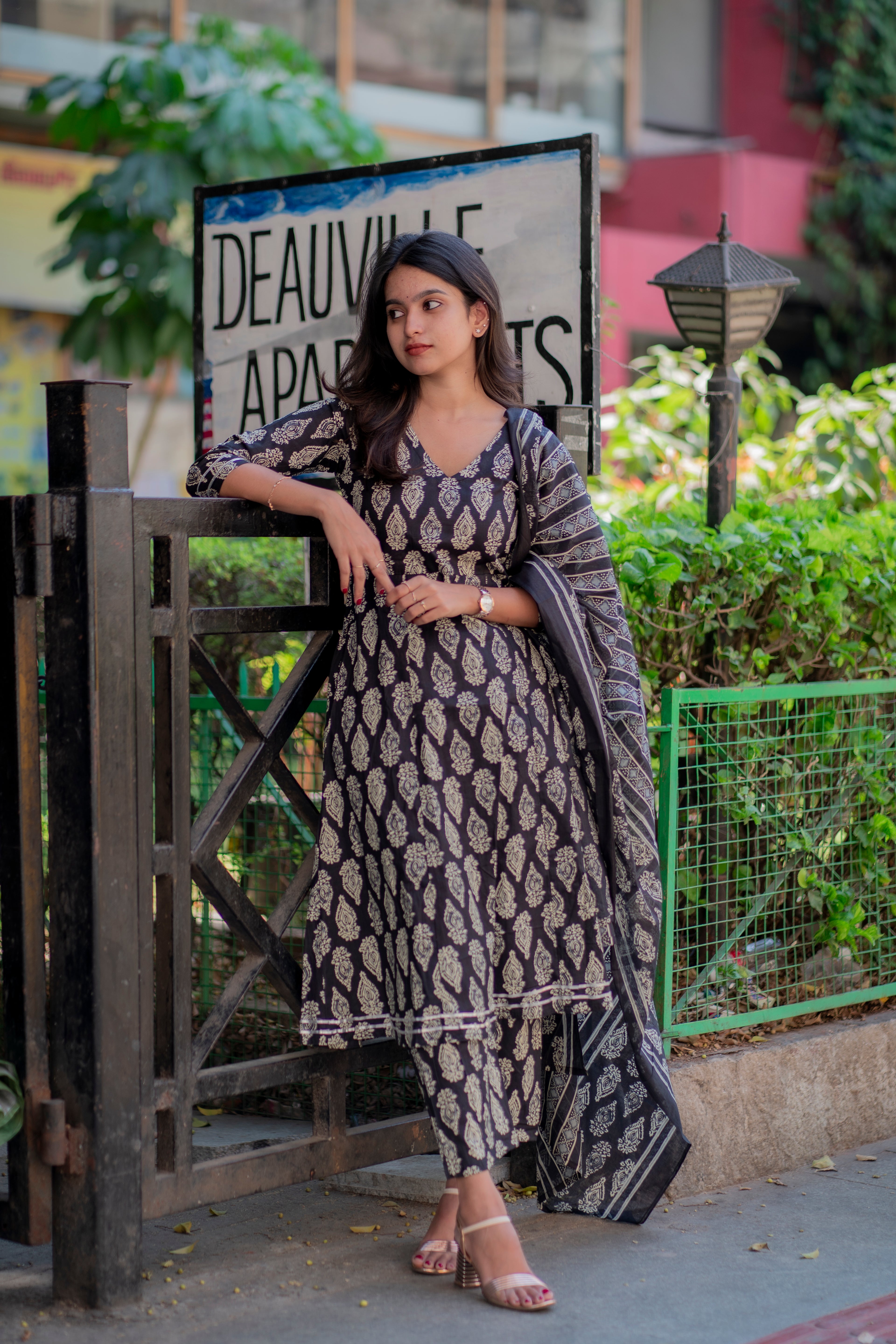 Thara Handloom cotton Suit Set