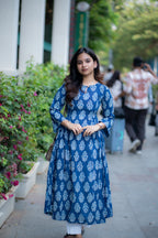 Raashi Cotton Kurti