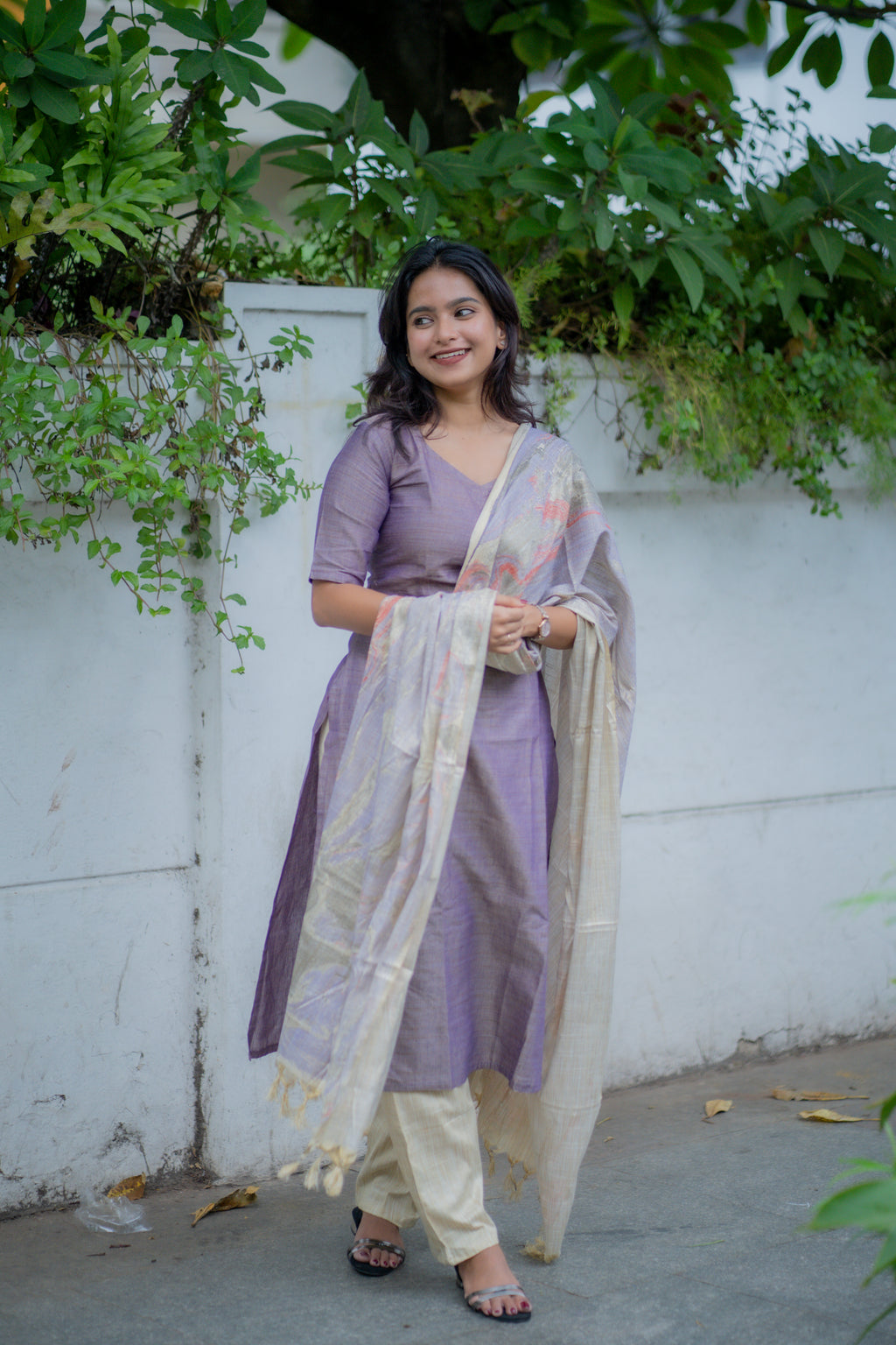 Mahibha Katha cotton suit set