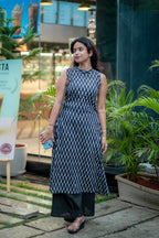 Bhavina Cotton Kurta Pant Set