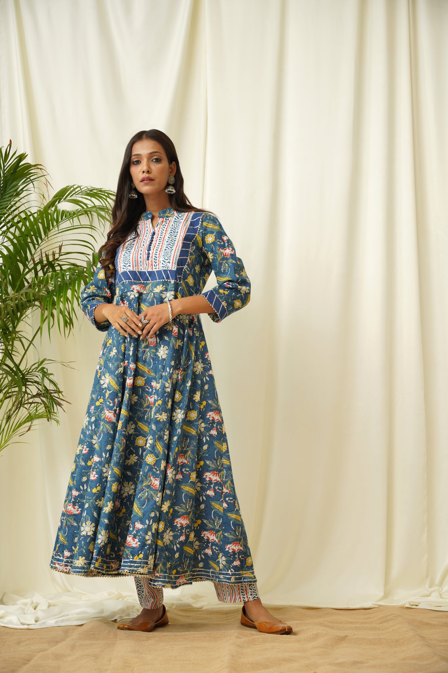 SAHARA ANARKALI SET - TADA