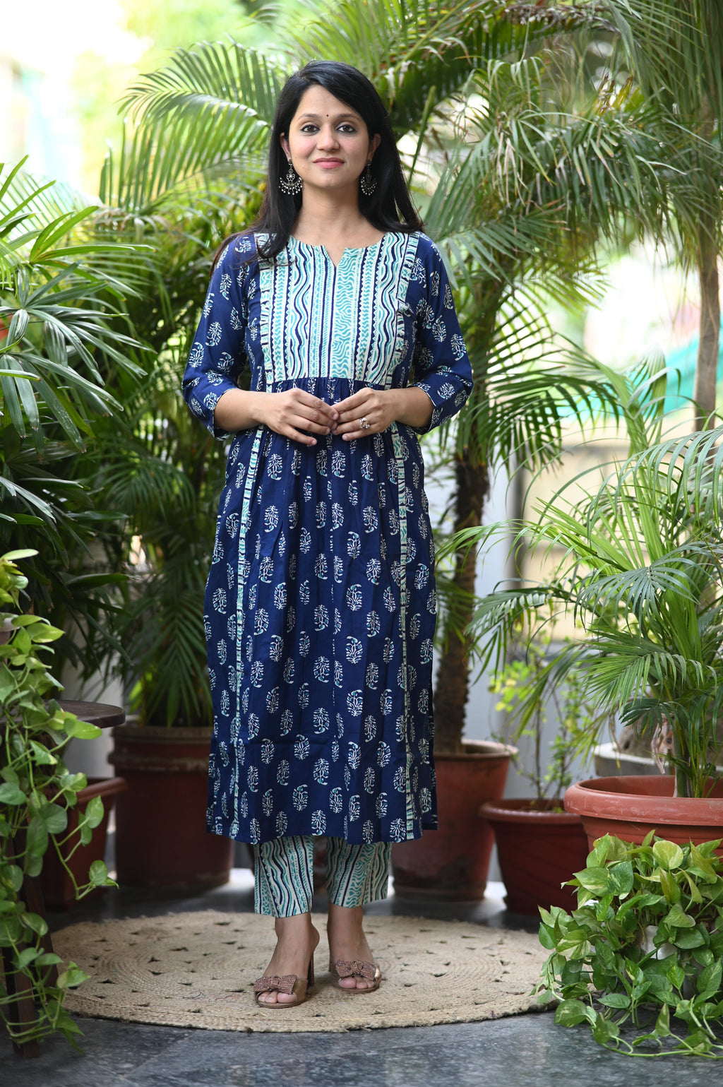 Aarvi Indigo Cotton Kurta Pant Set