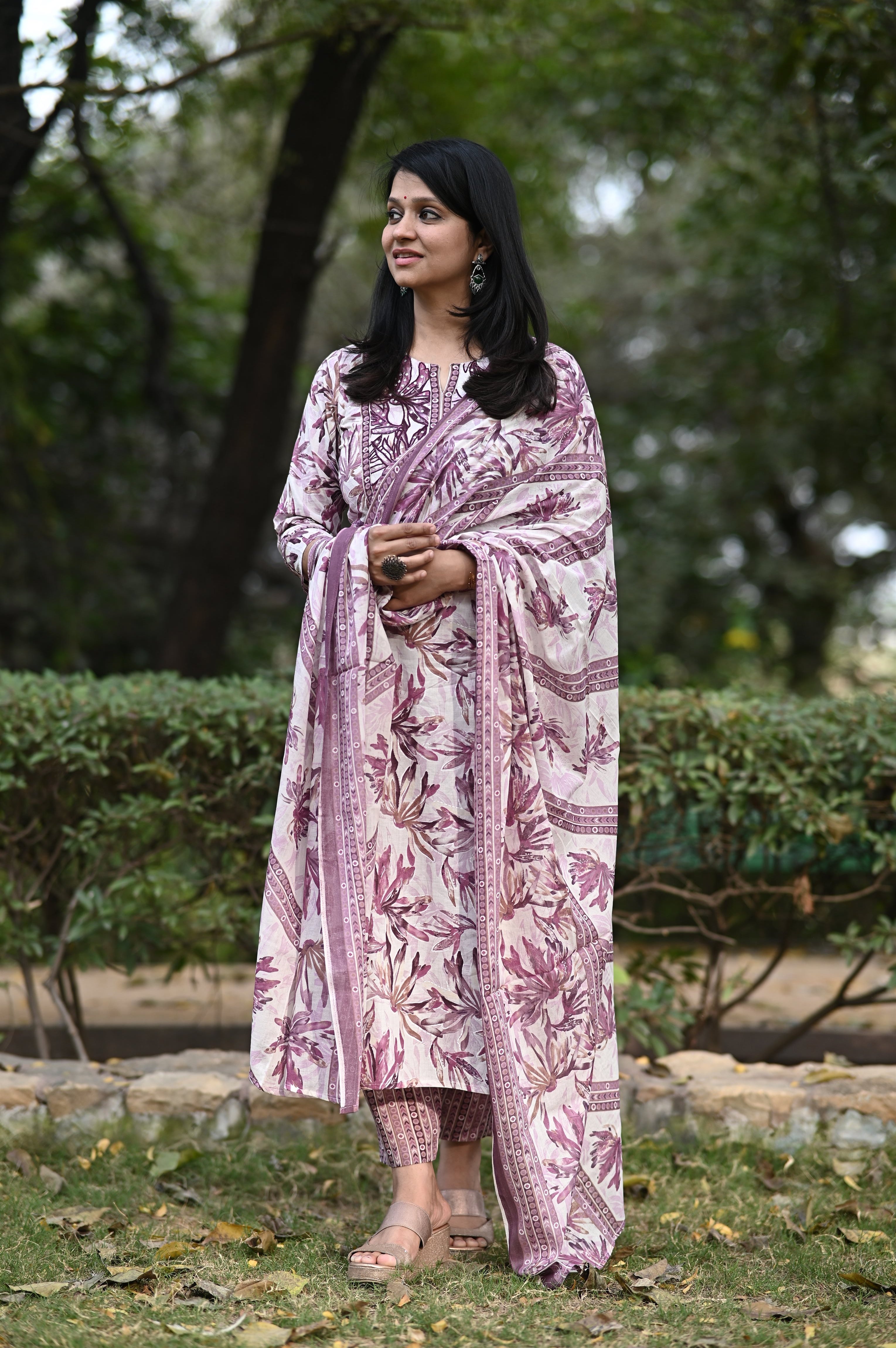 Vanika Cotton Suit Set