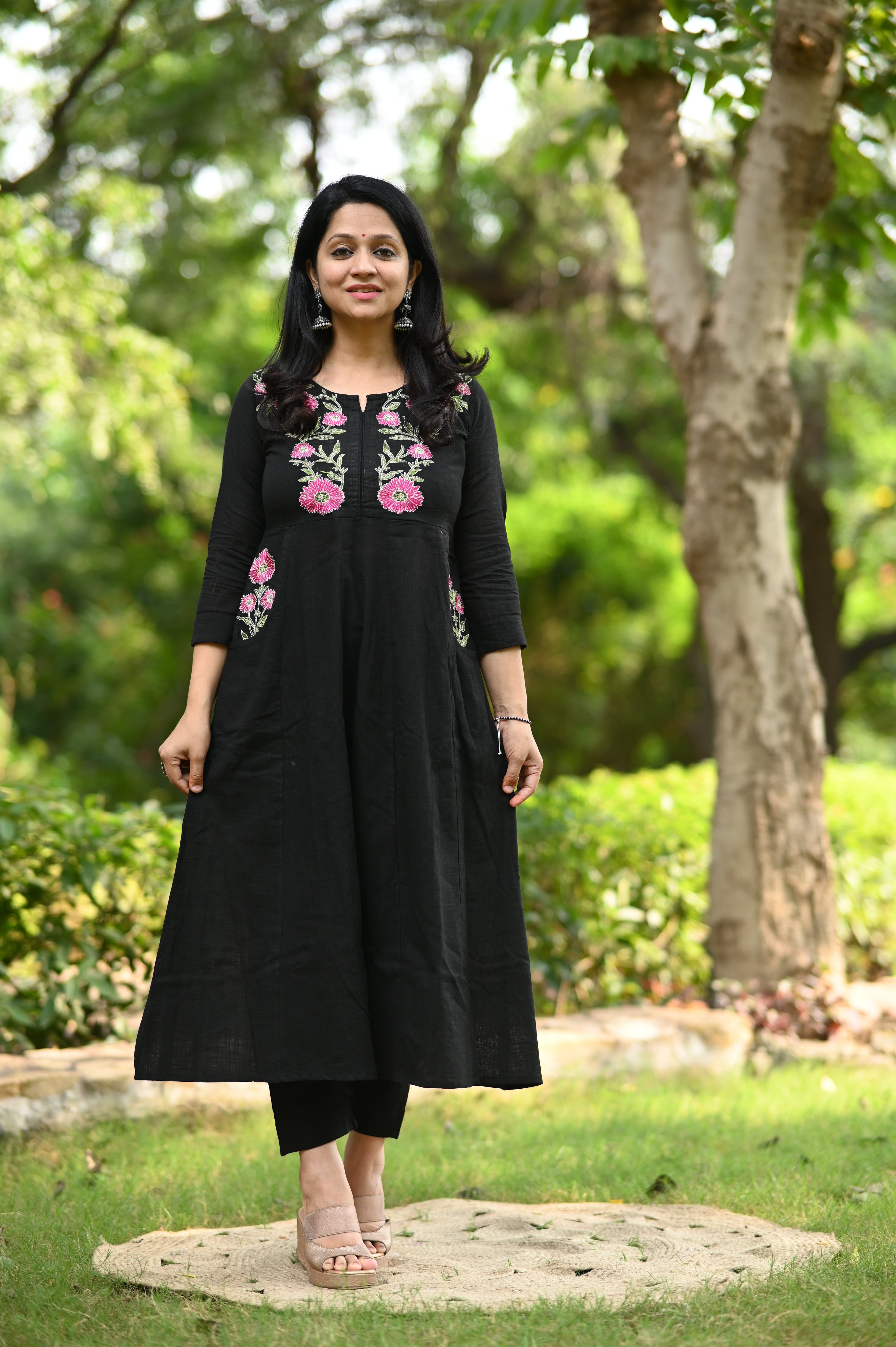 Kasturi Black Kurta Pant Set