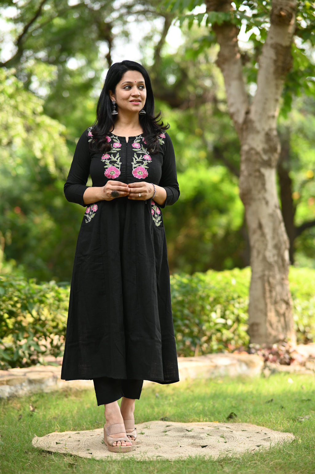 Kasturi Black Kurta Pant Set