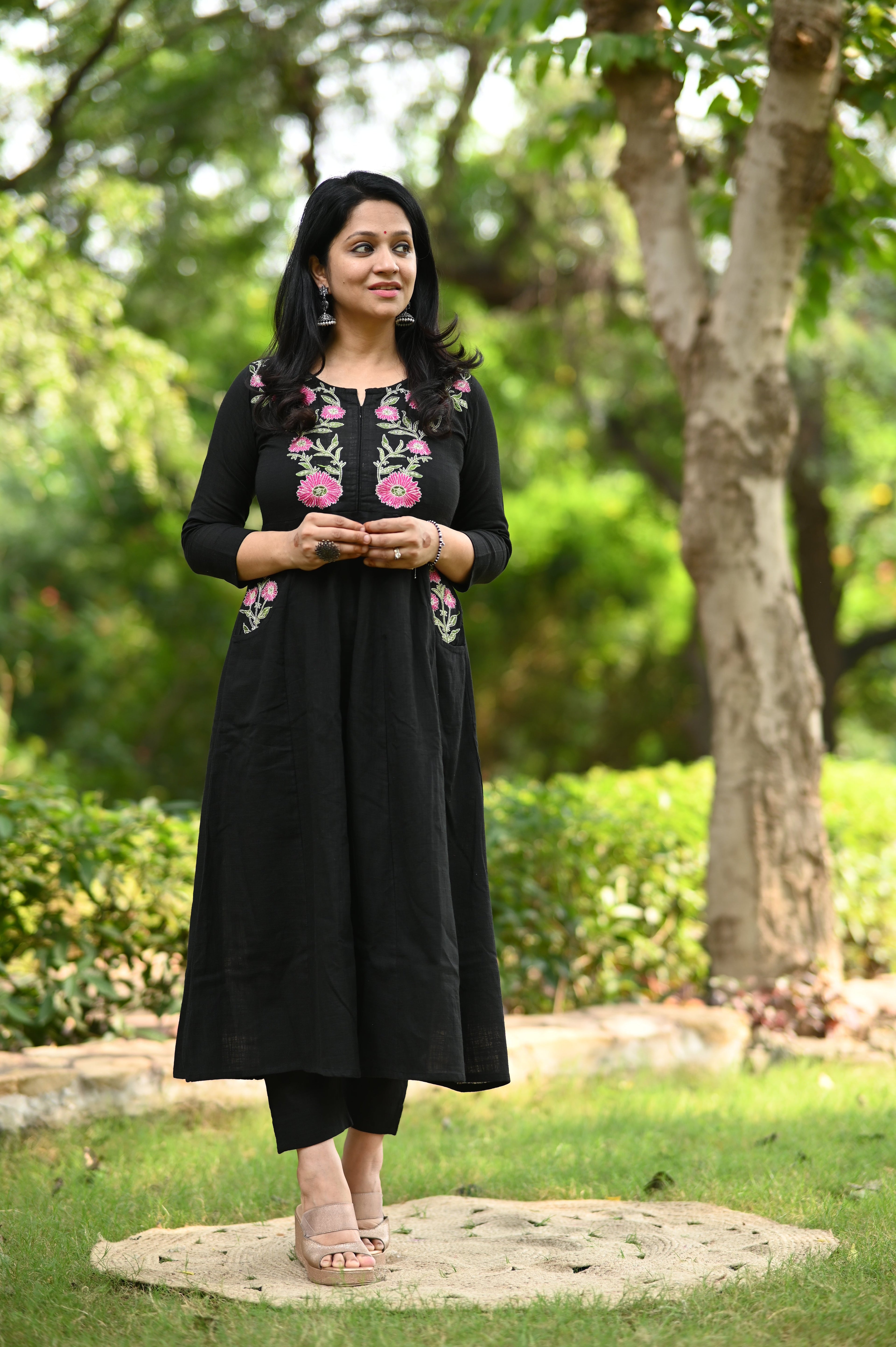 Kasturi Black Kurta Pant Set