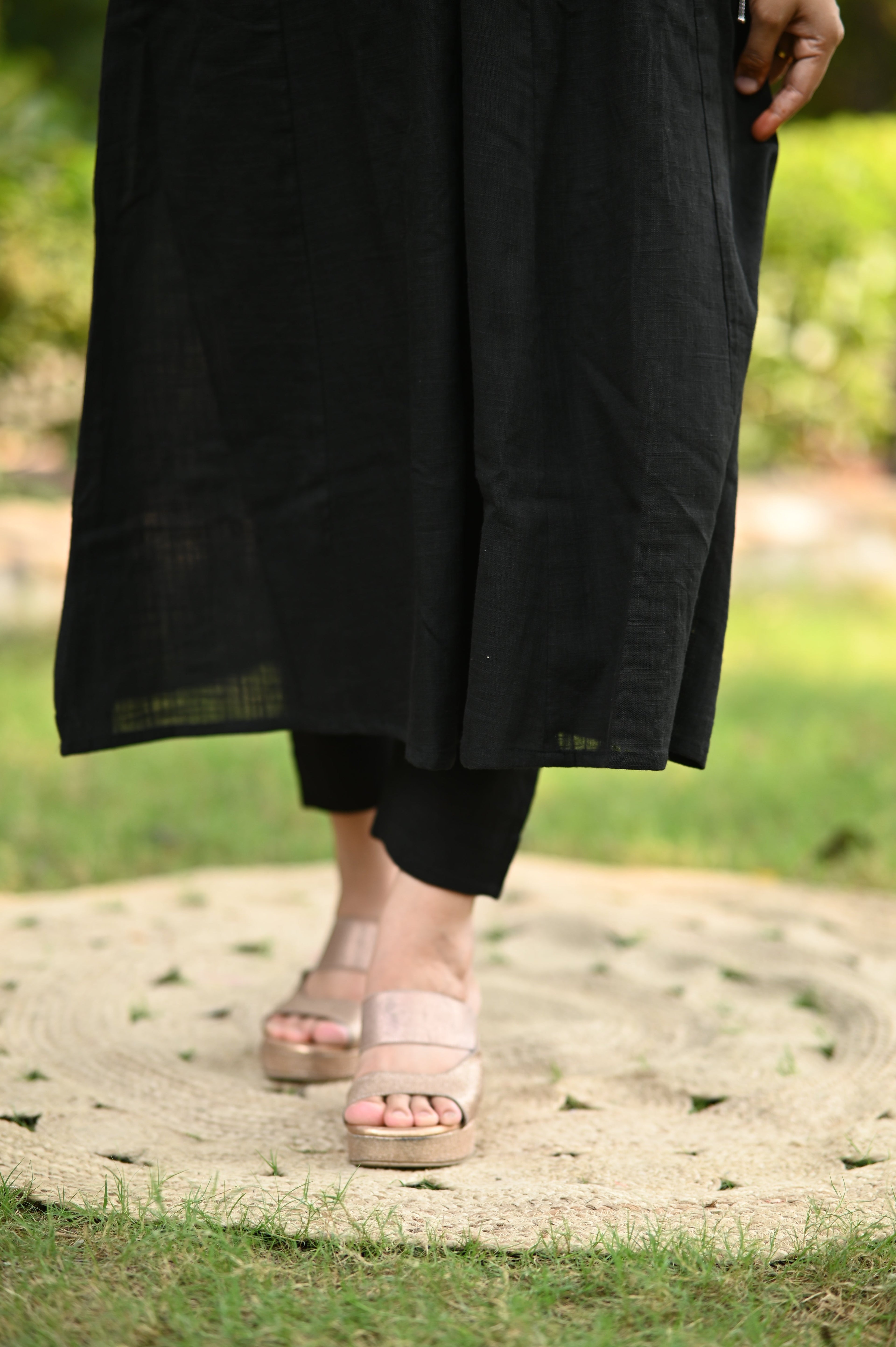 Kasturi Black Kurta Pant Set