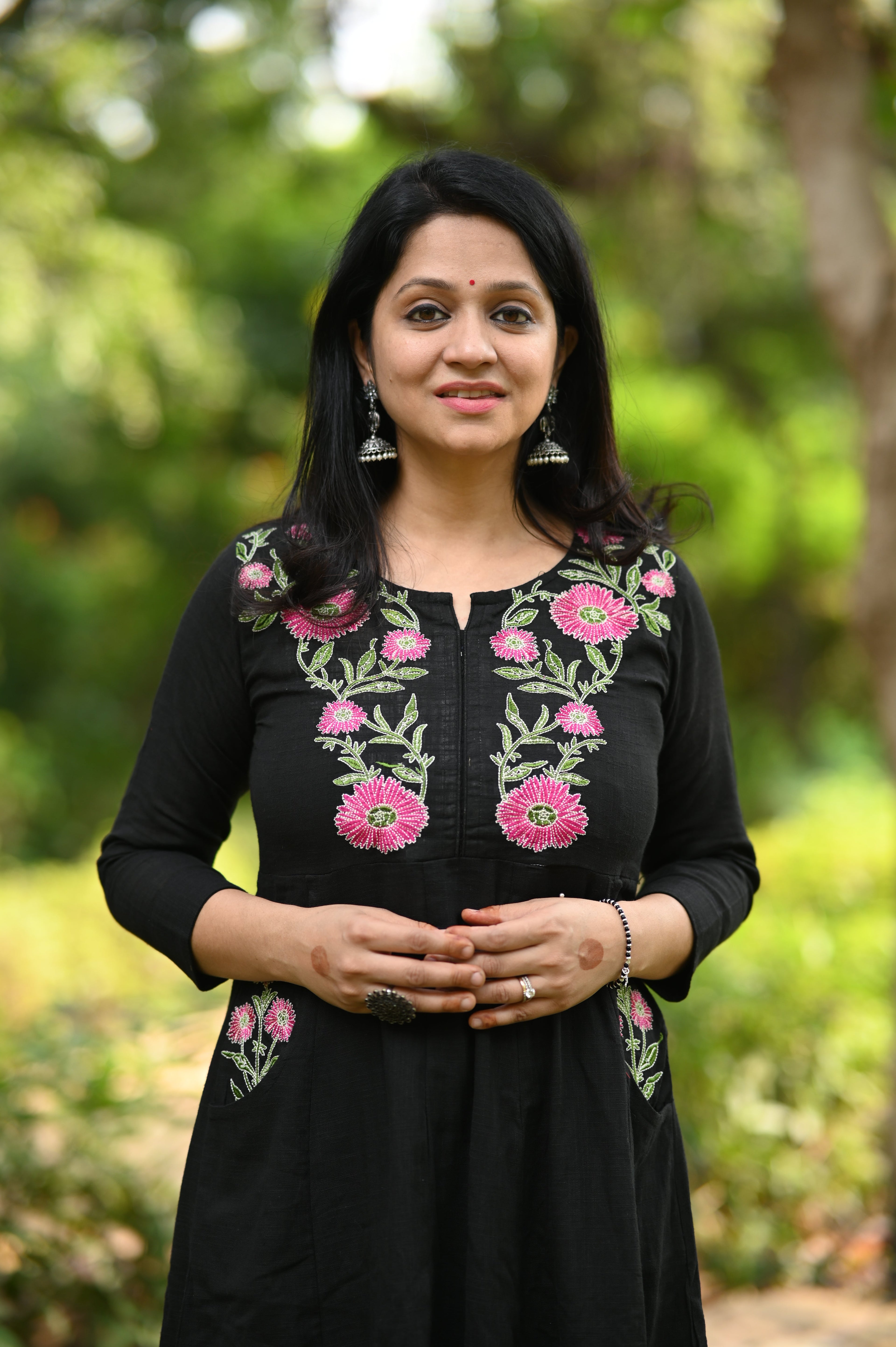 Kasturi Black Kurta Pant Set