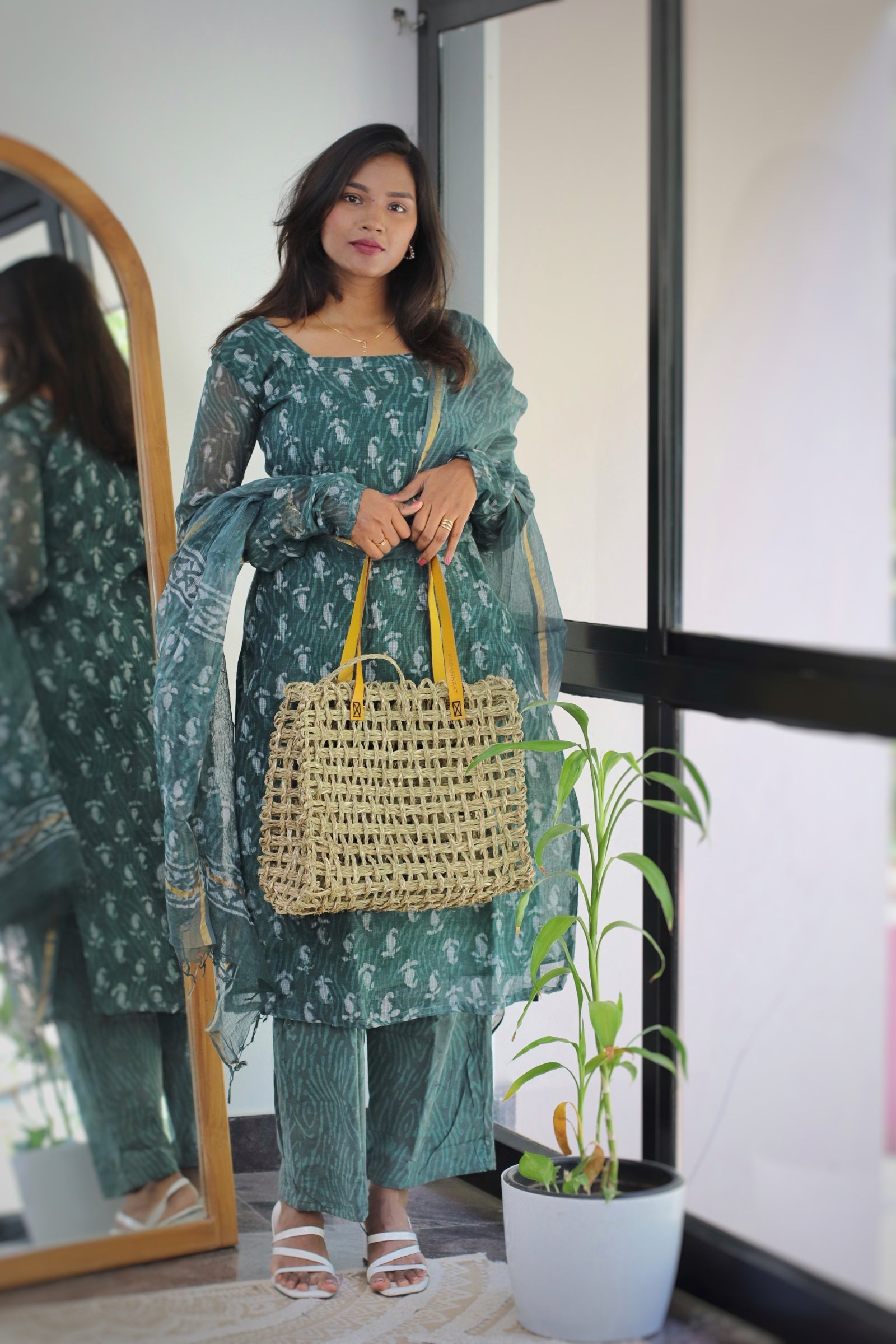 Yamini Kota Doria Suit Set