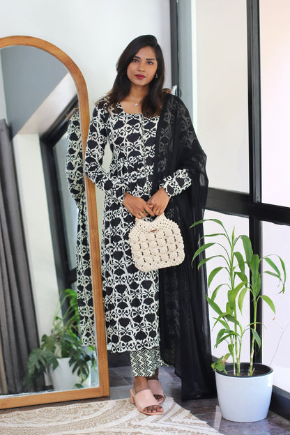 Lydia Cotton Suit set