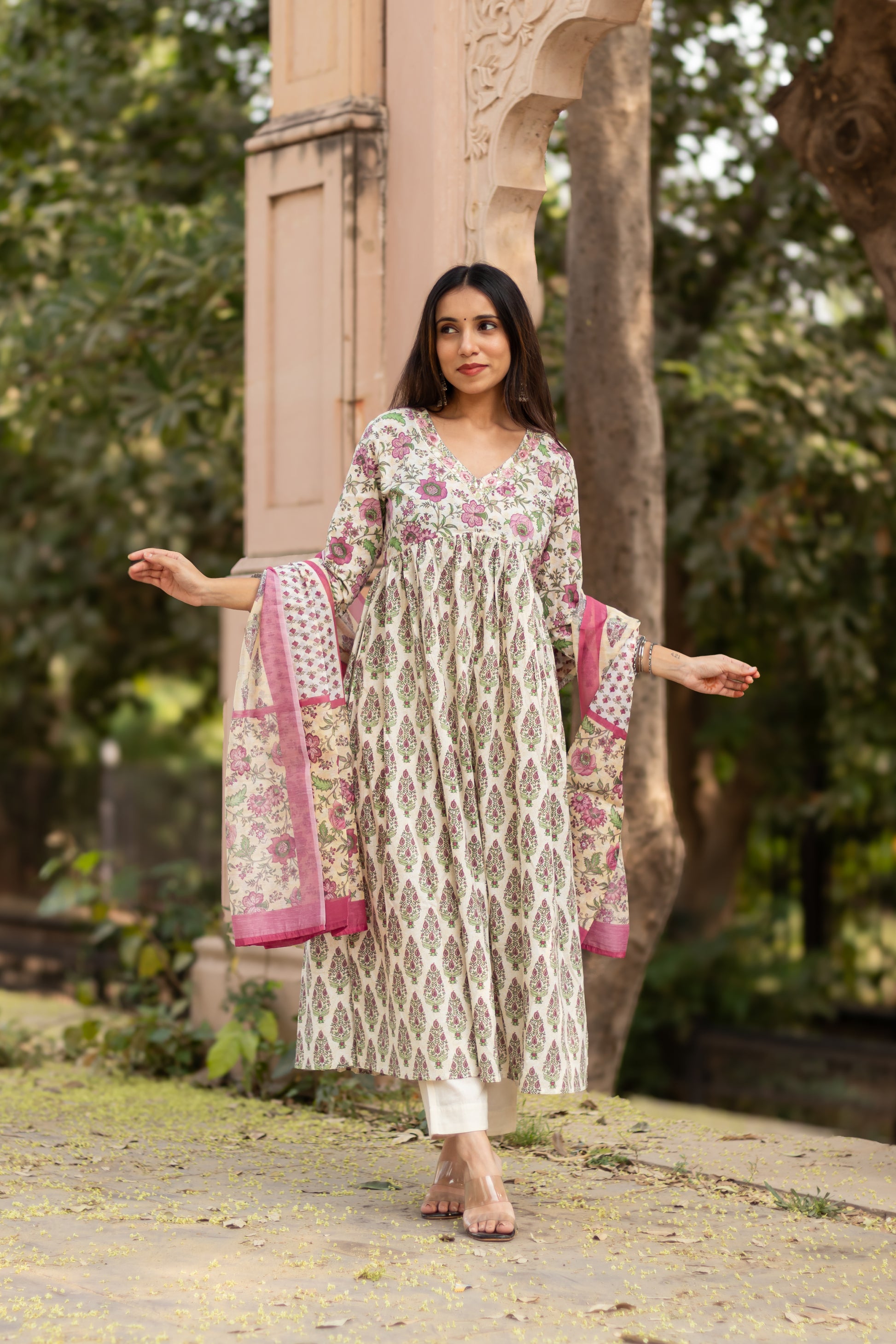 Hadia alia Cut suit set - TADA