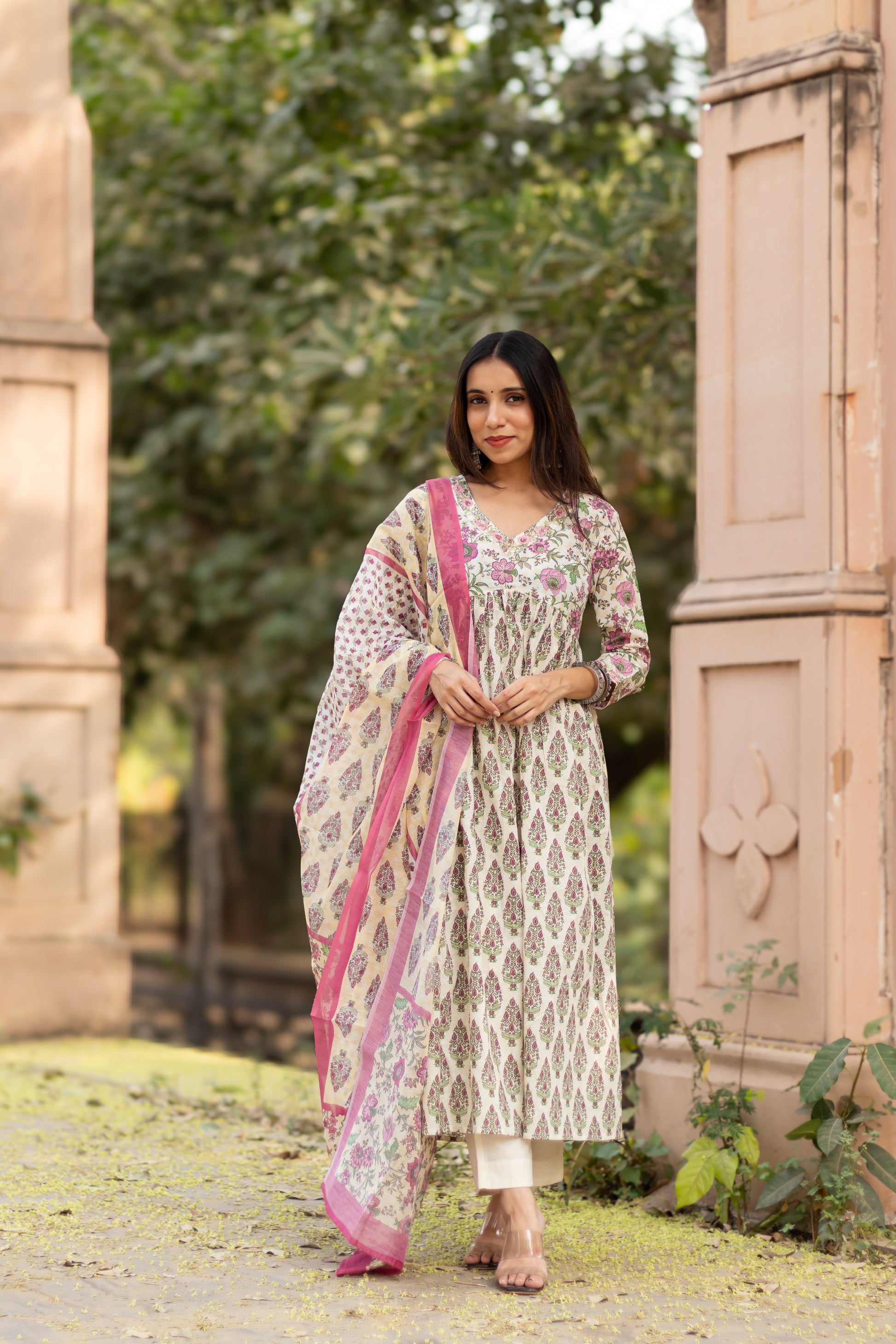 Hadia alia Cut suit set - TADA