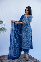 Smriti Cotton Suit Set