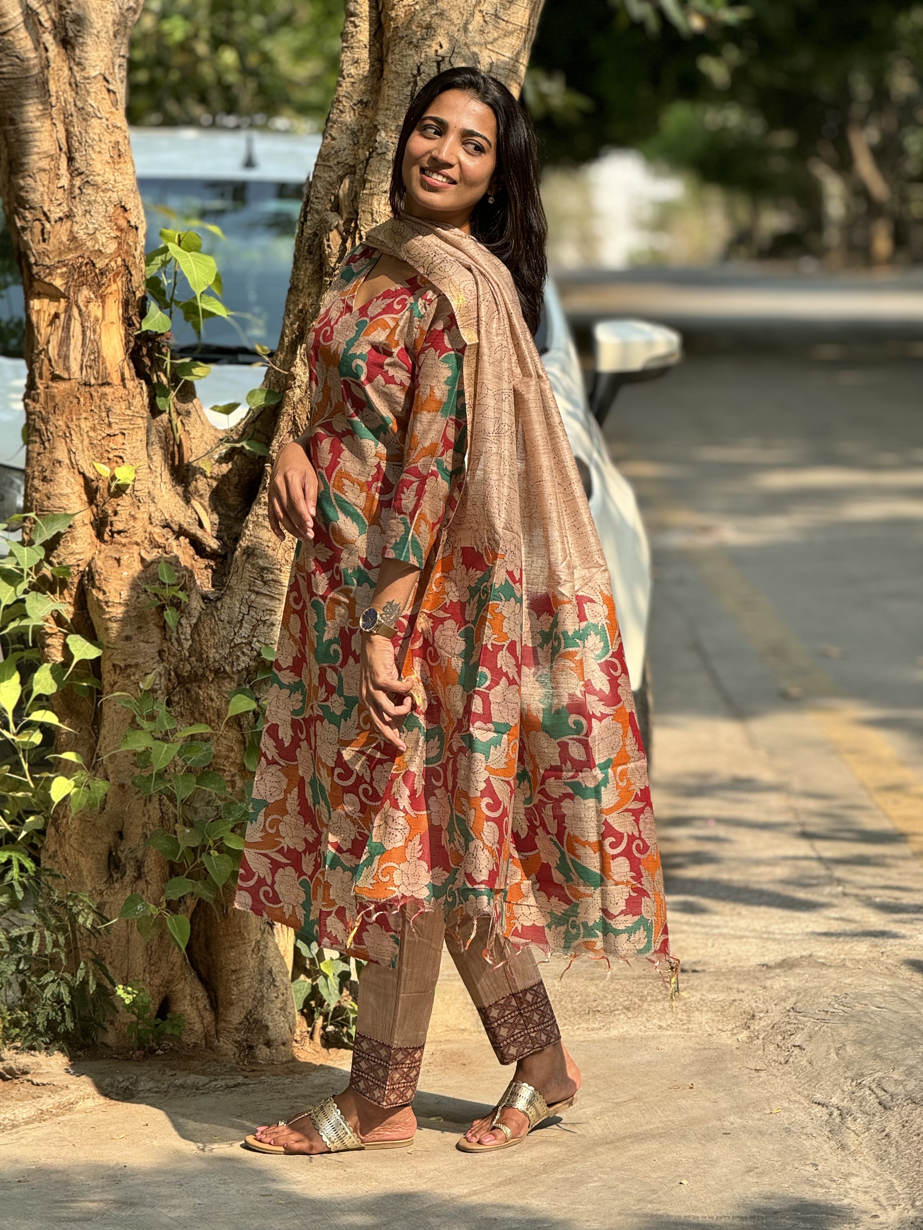 Aurelia Khadi dupion Suit Set