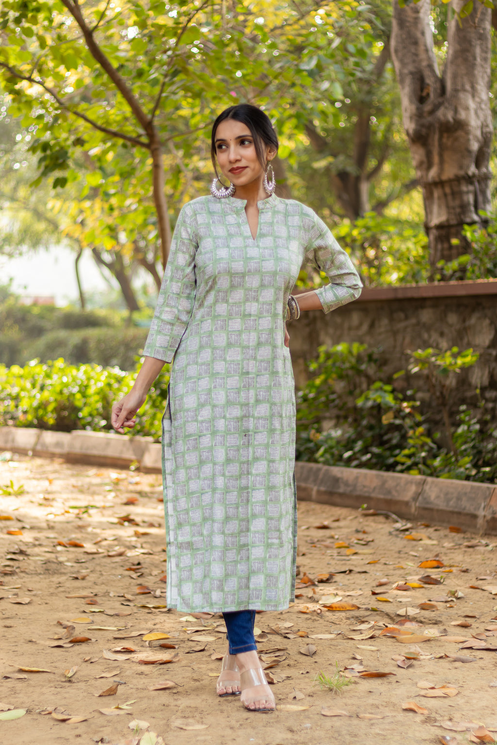 Two Tone Gold Print Capsule Rayon Kurti