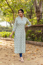 Two Tone Gold Print Capsule Rayon Kurti