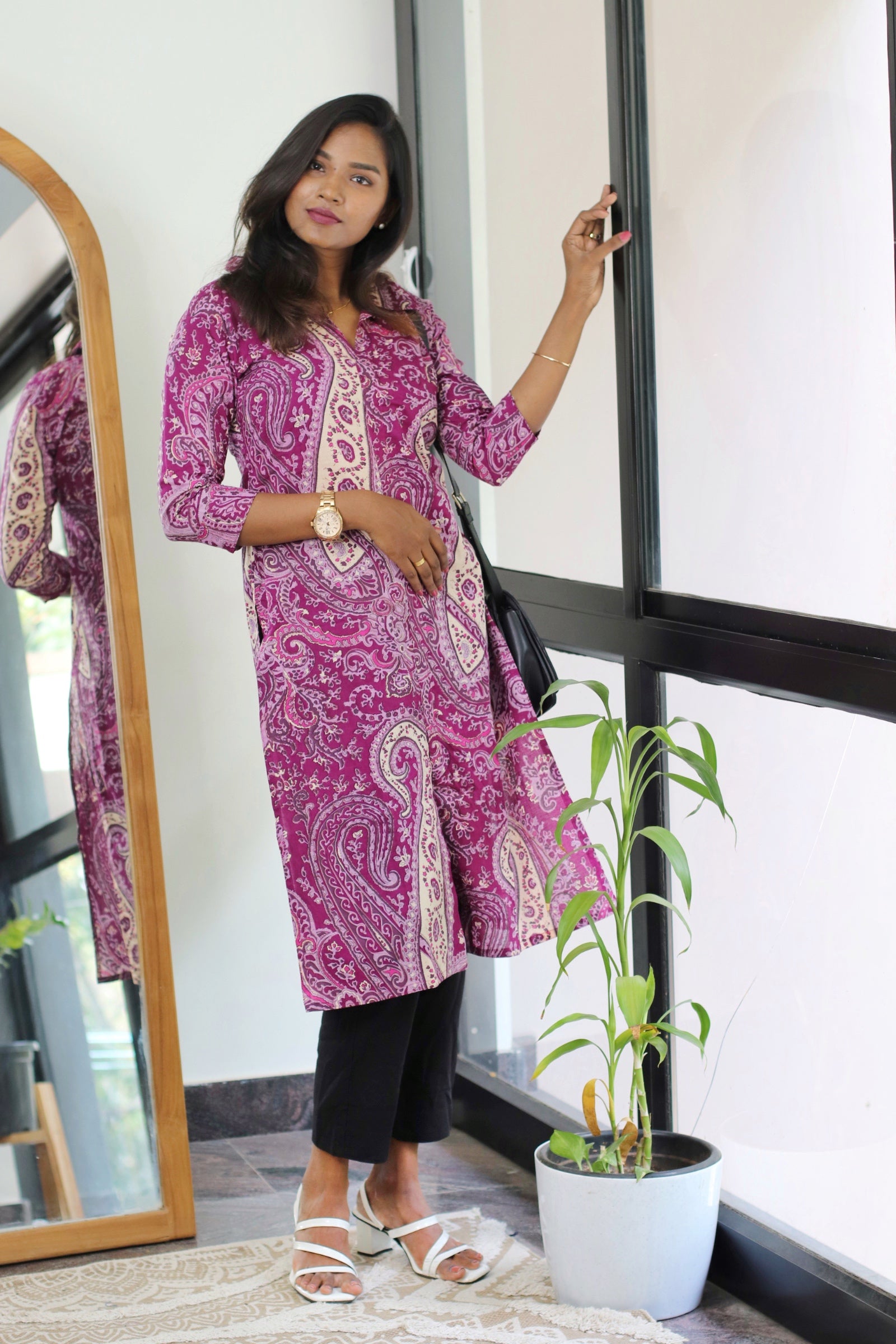 Betsy Cotton Kurti