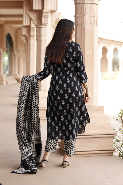 LEEFY BLACK KURTI SET - TADA