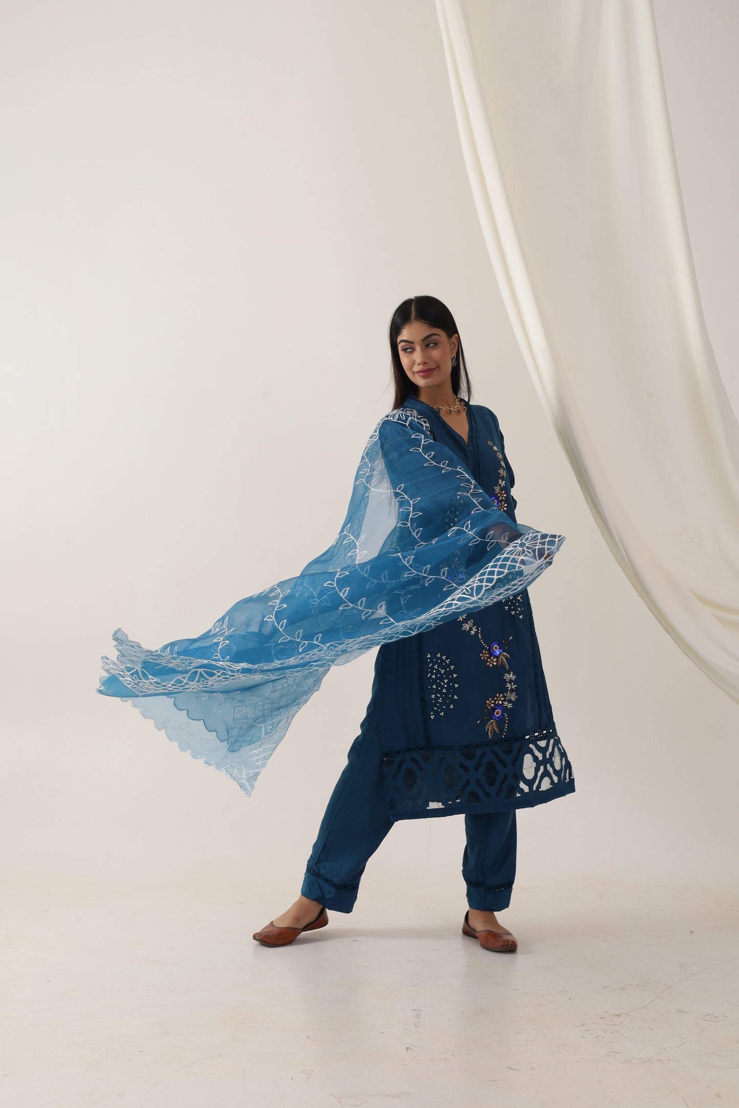 Aaysha Pakistani suit Set - TADA