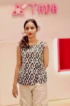 Cassandra handblock cotton Top