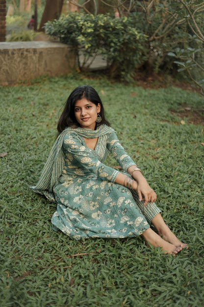 Lettie Cotton Suit Set