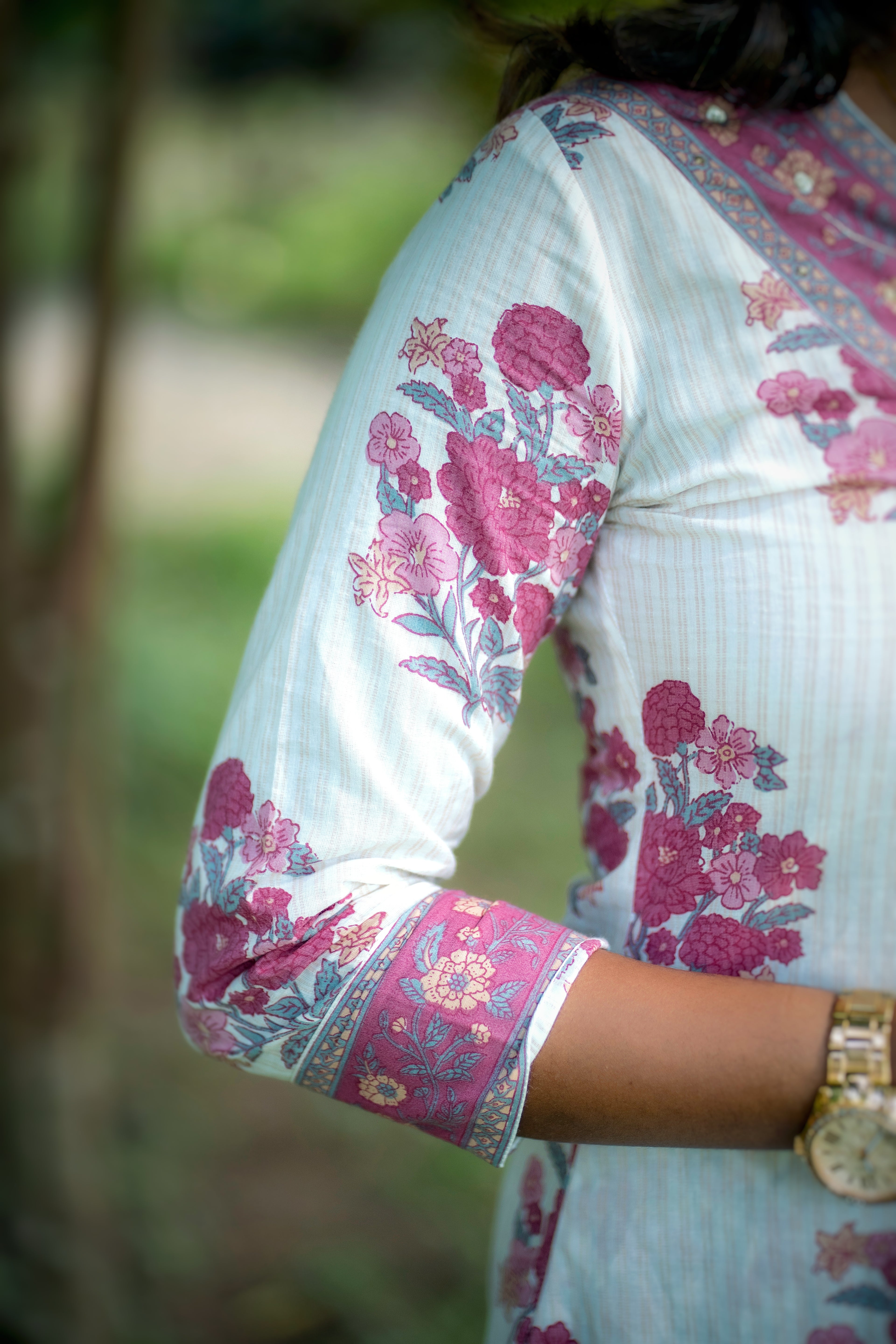 Aishu Cotton Mulmul suit Set