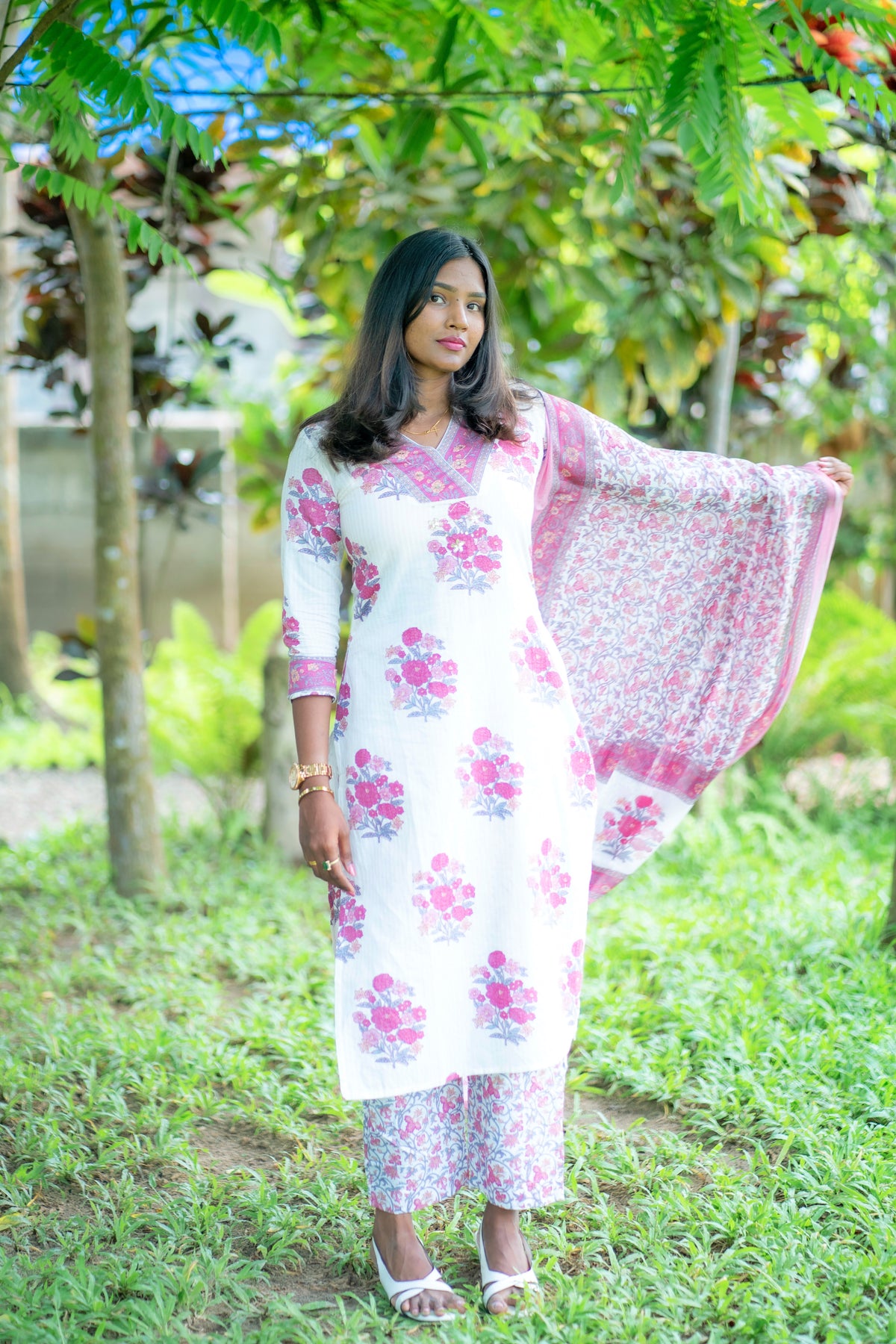 Aishu Cotton Mulmul suit Set