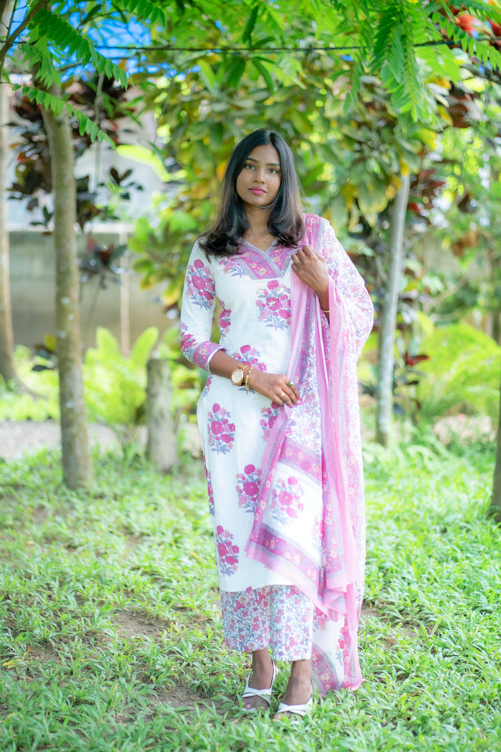 Aishu Cotton Mulmul suit Set