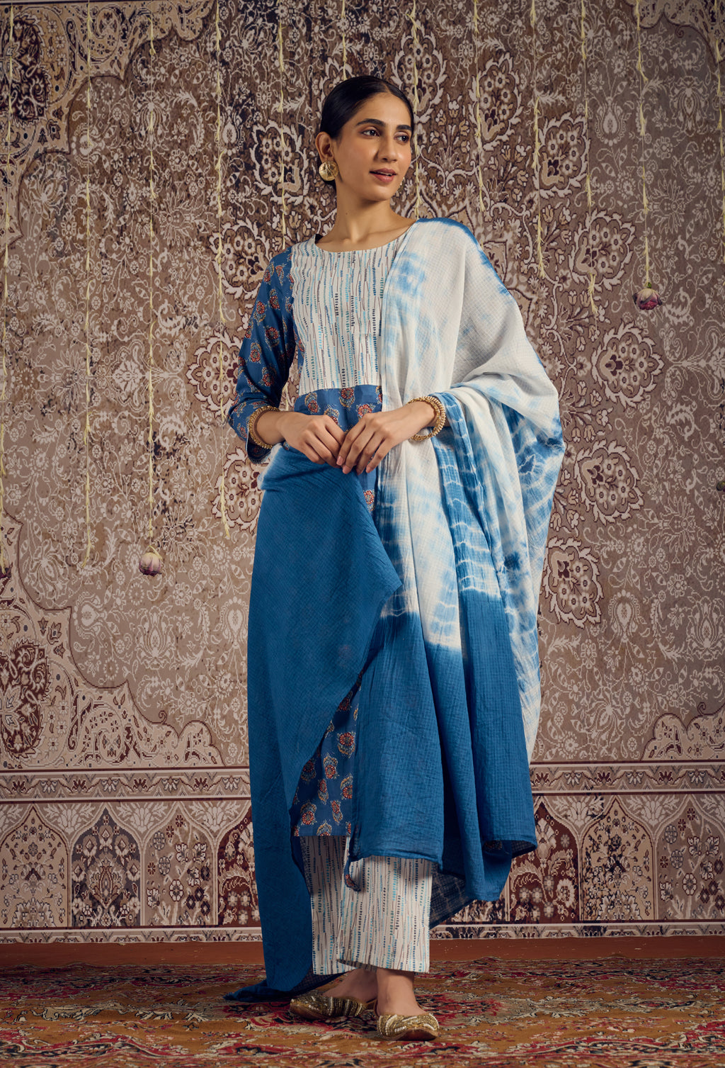 INIYA KURTI SET - TADA