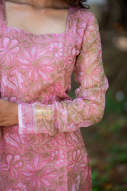Rukmini pink kurti - full sleeve with zari-bordered cuff detail