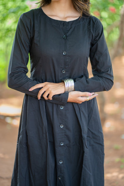 Shruti black kurti - round neck, button placket and full sleeves detail