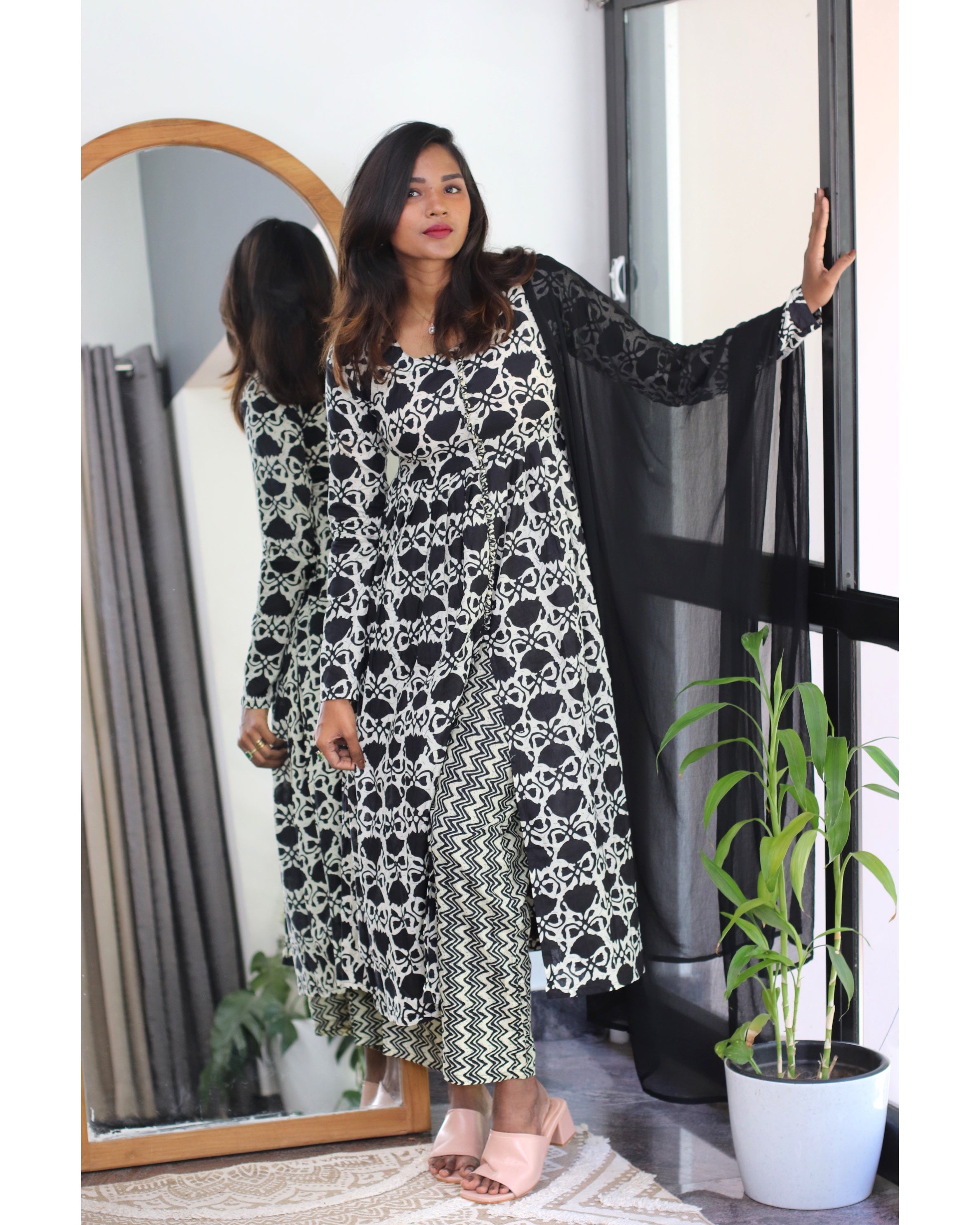 Lydia Cotton Suit set